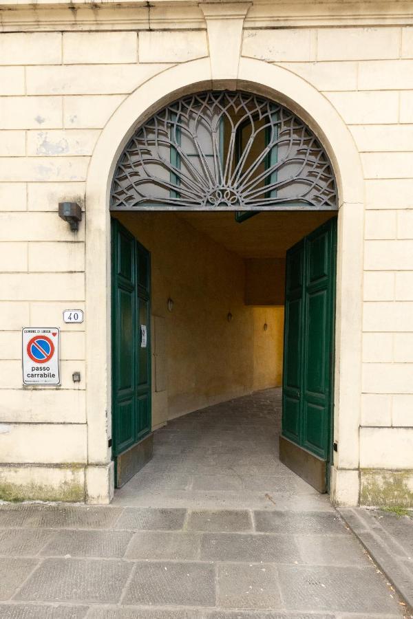 50Mt Dalle Mura+Parcheggio*Appartamento Tipico* ルッカ エクステリア 写真