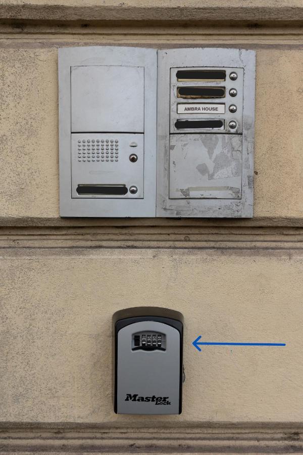 50Mt Dalle Mura+Parcheggio*Appartamento Tipico* ルッカ エクステリア 写真